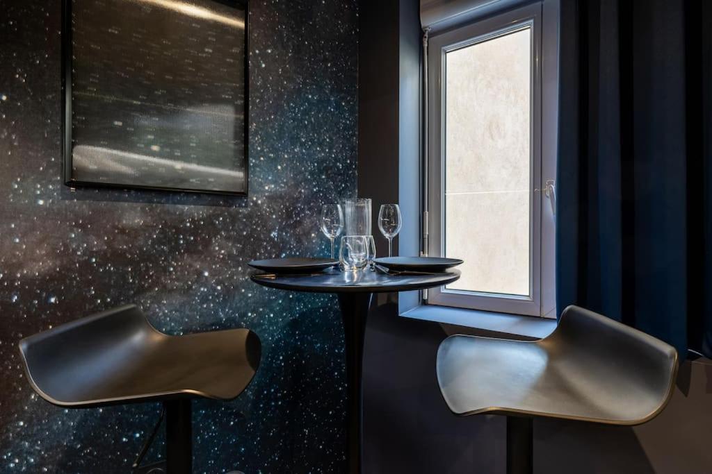 Appartement Galaxy La Tete Dans Les Etoiles à Riom Extérieur photo